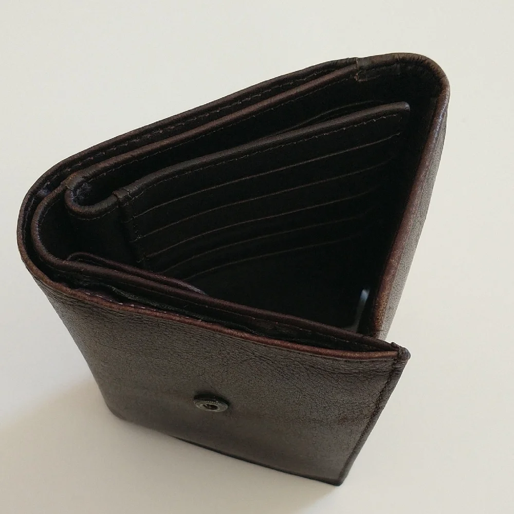 Boulder Ridge Classic Brown Leather Men's Wallet